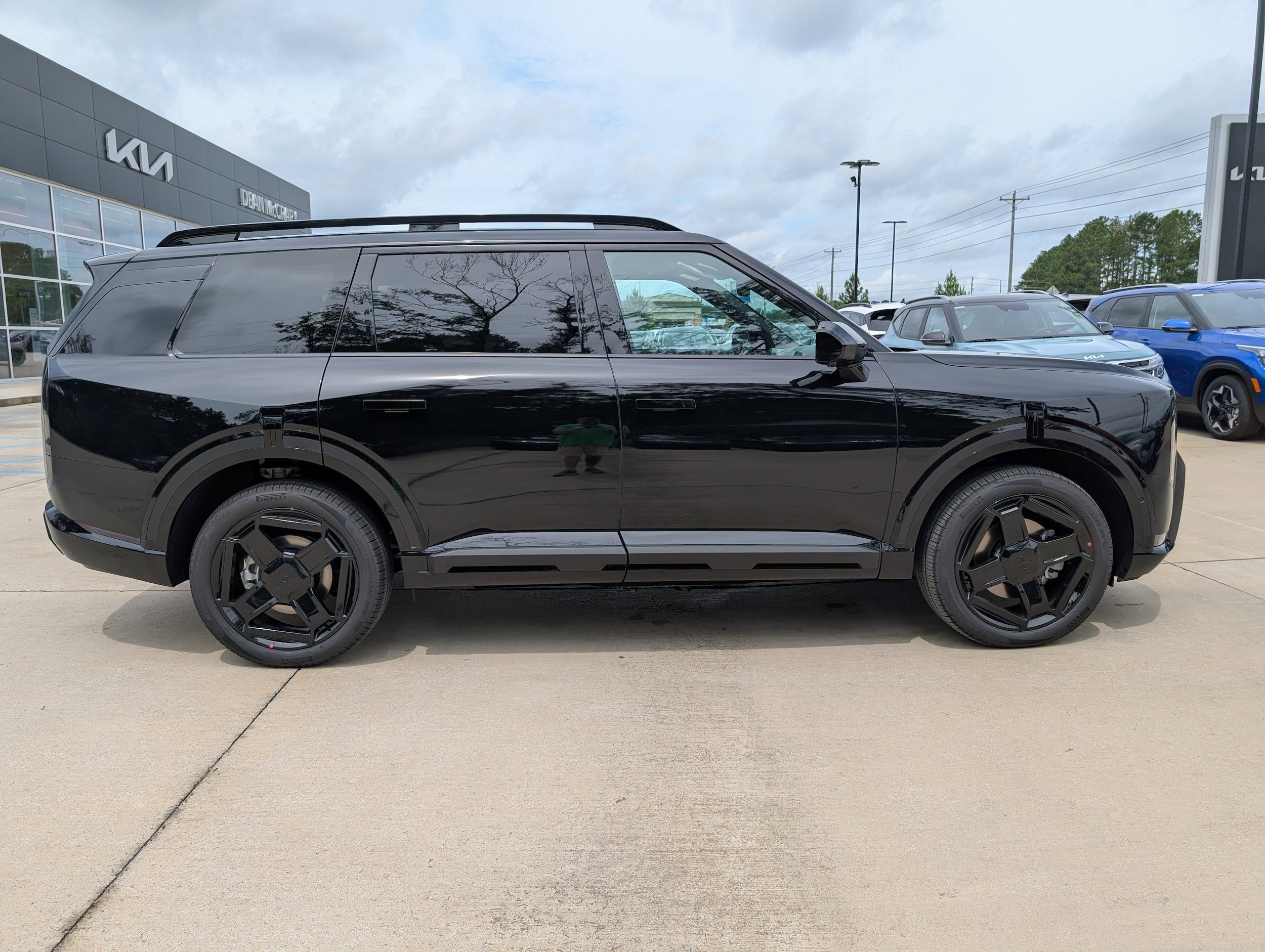 New 2027 Kia Telluride SX X-Line AWD/4WD image 2