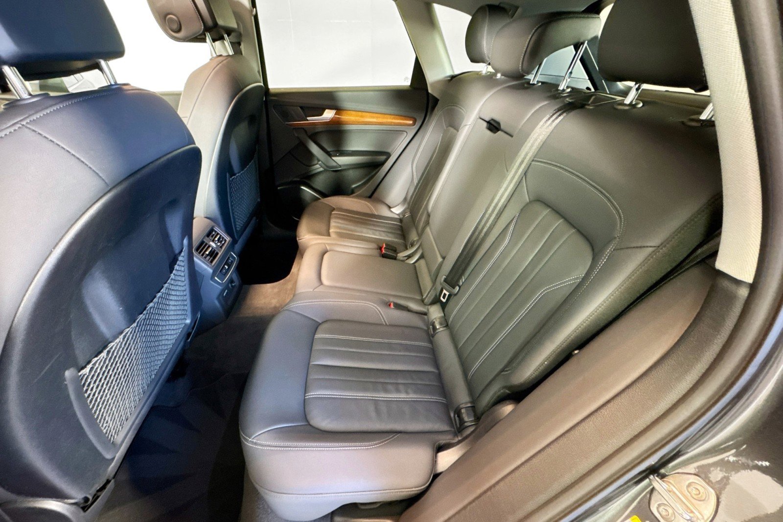 Used 2022 Audi Q5 2.0T Premium w/ Convenience Package image 23