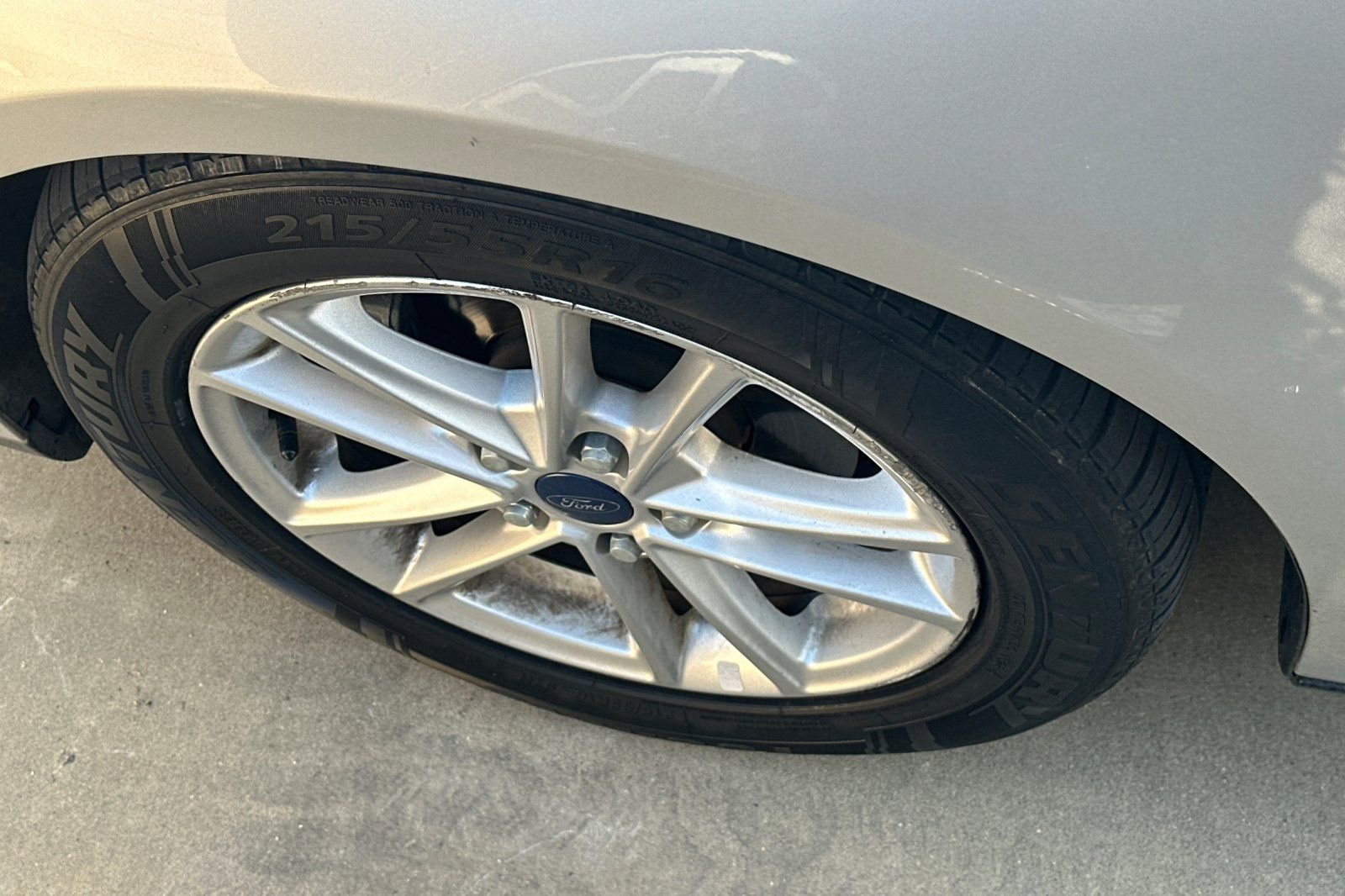 Used 2016 Ford Focus SE image 3