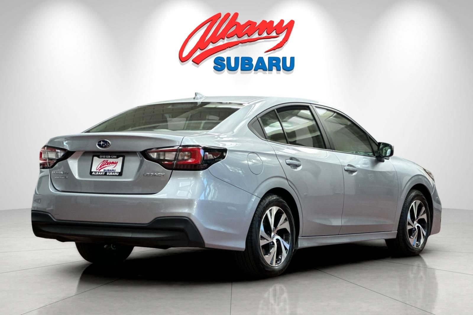 Used 2025 Subaru Legacy Premium AWD/4WD image 4