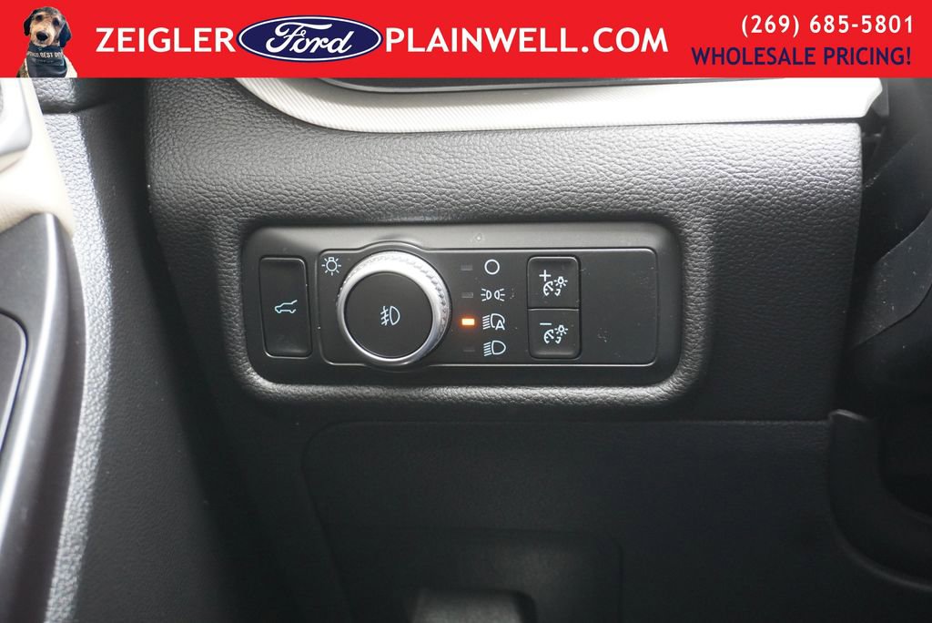 Used 2020 Ford Explorer XLT w/ Equipment Group 202A image 32