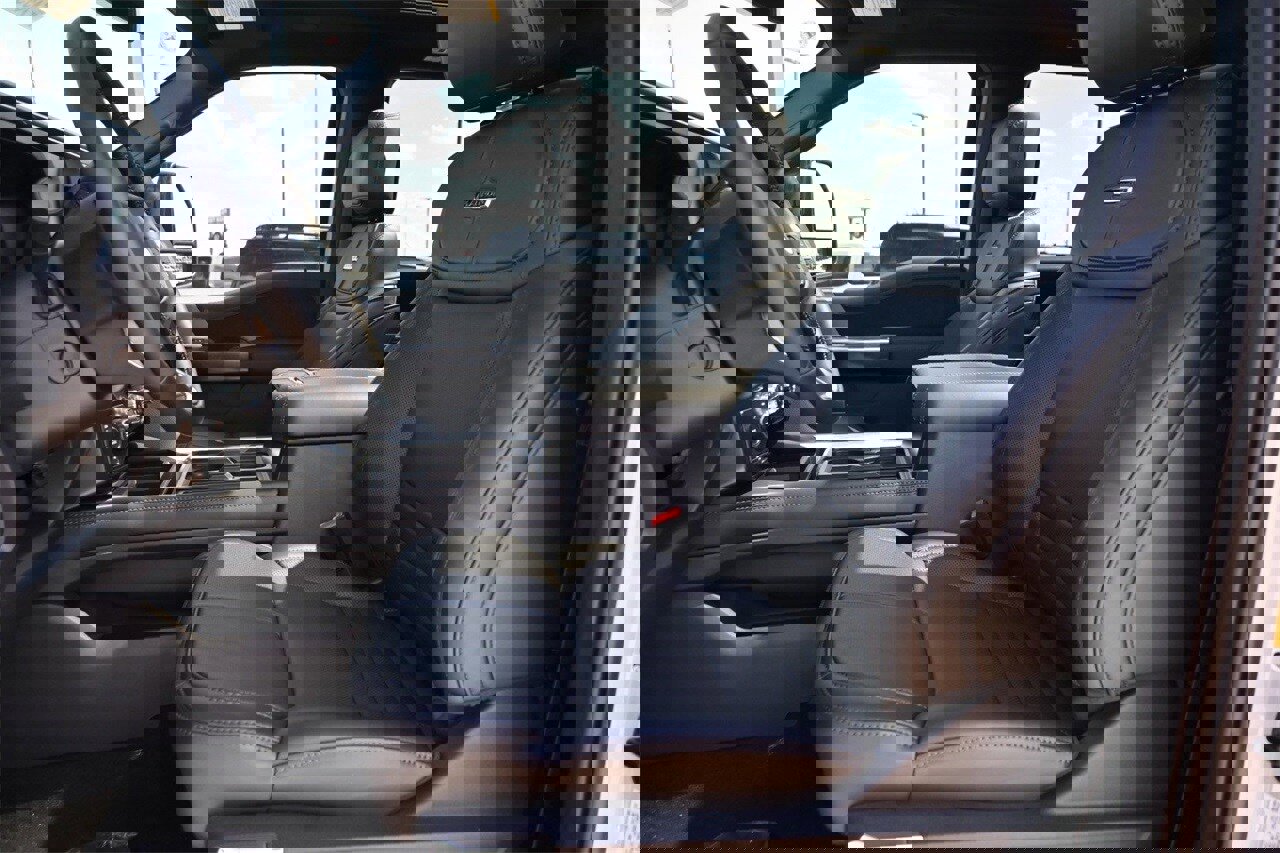 New 2026 Ford F350 4x4 Crew Cab DRW Super Duty image 42