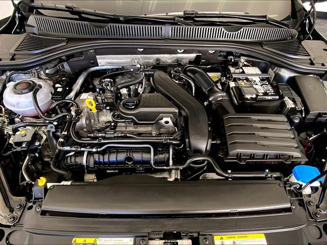 Used 2025 Volkswagen Jetta SE image 10