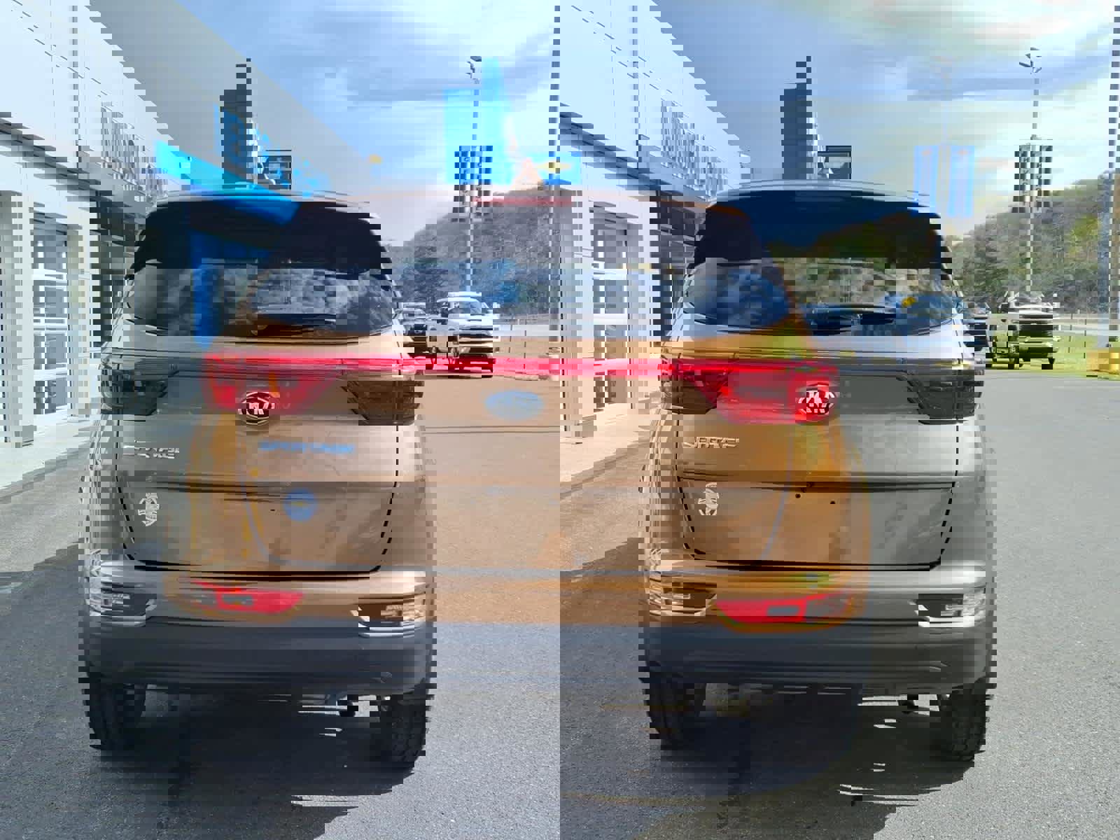 Used 2017 Kia Sportage LX image 6