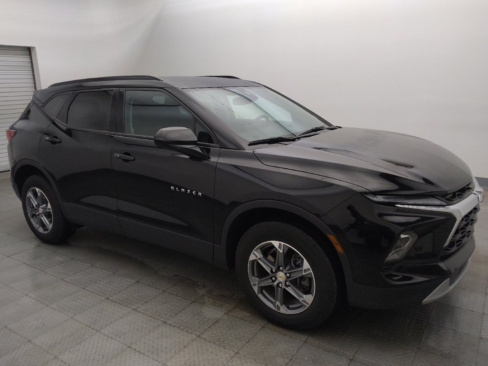 Used 2024 Chevrolet Blazer LT w/ Convenience Package FWD image 11