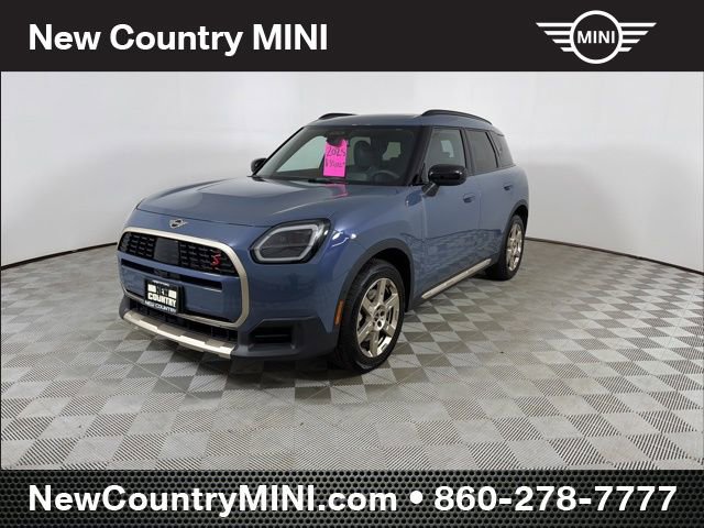 Used 2025 MINI Cooper Countryman S w/ Comfort Package Max image 3