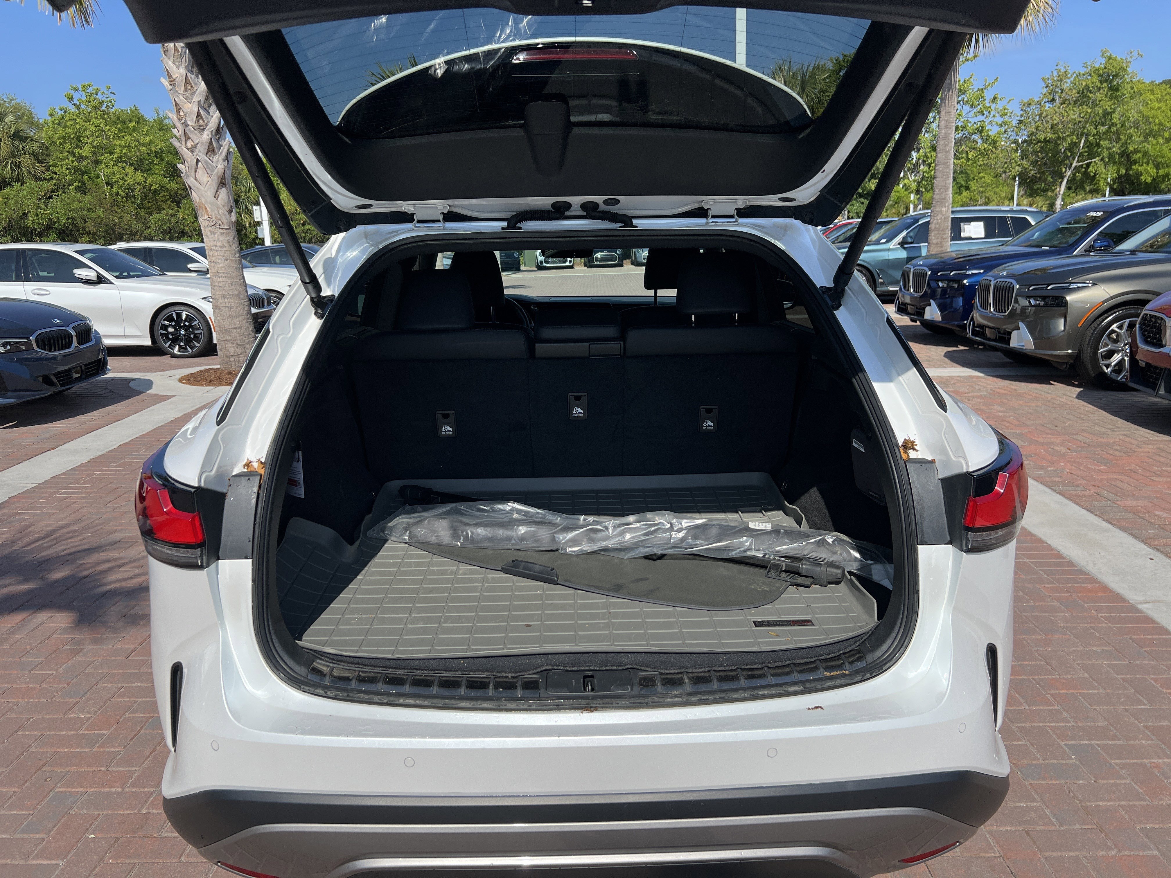 Used 2023 Lexus RX 350 w/ Accessory Package (Z1) AWD/4WD image 31
