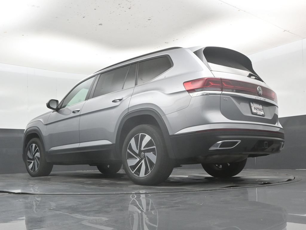 Used 2025 Volkswagen Atlas SE FWD image 47