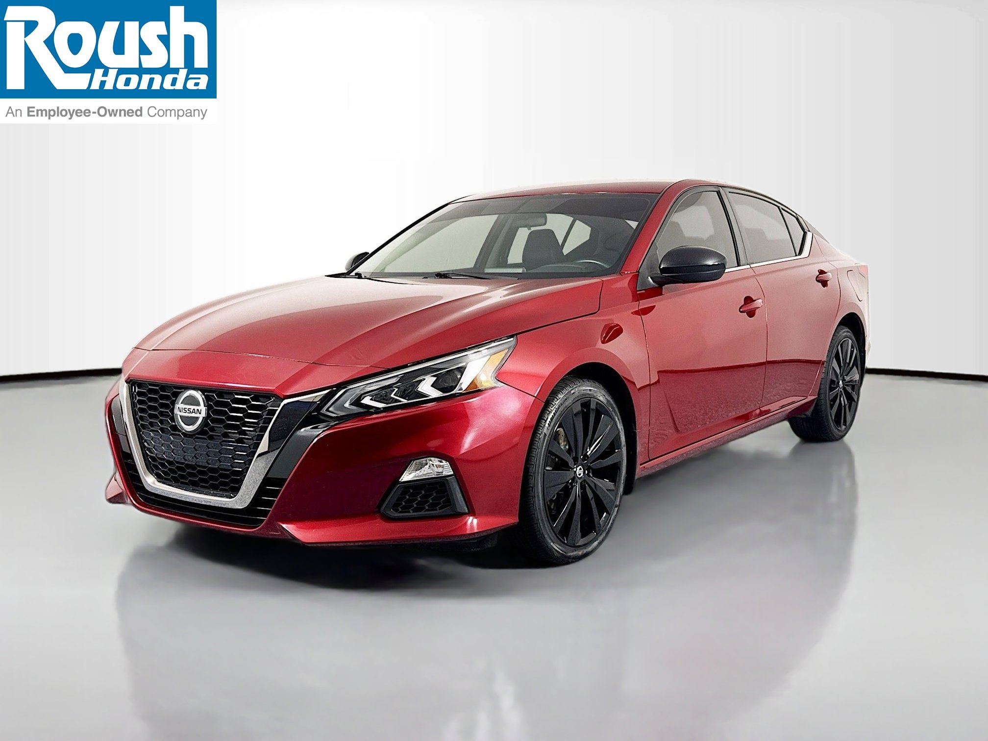 Used 2019 Nissan Altima 2.5 SR image 1