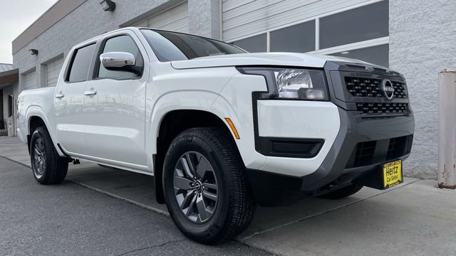 Used 2025 Nissan Frontier SV image 10