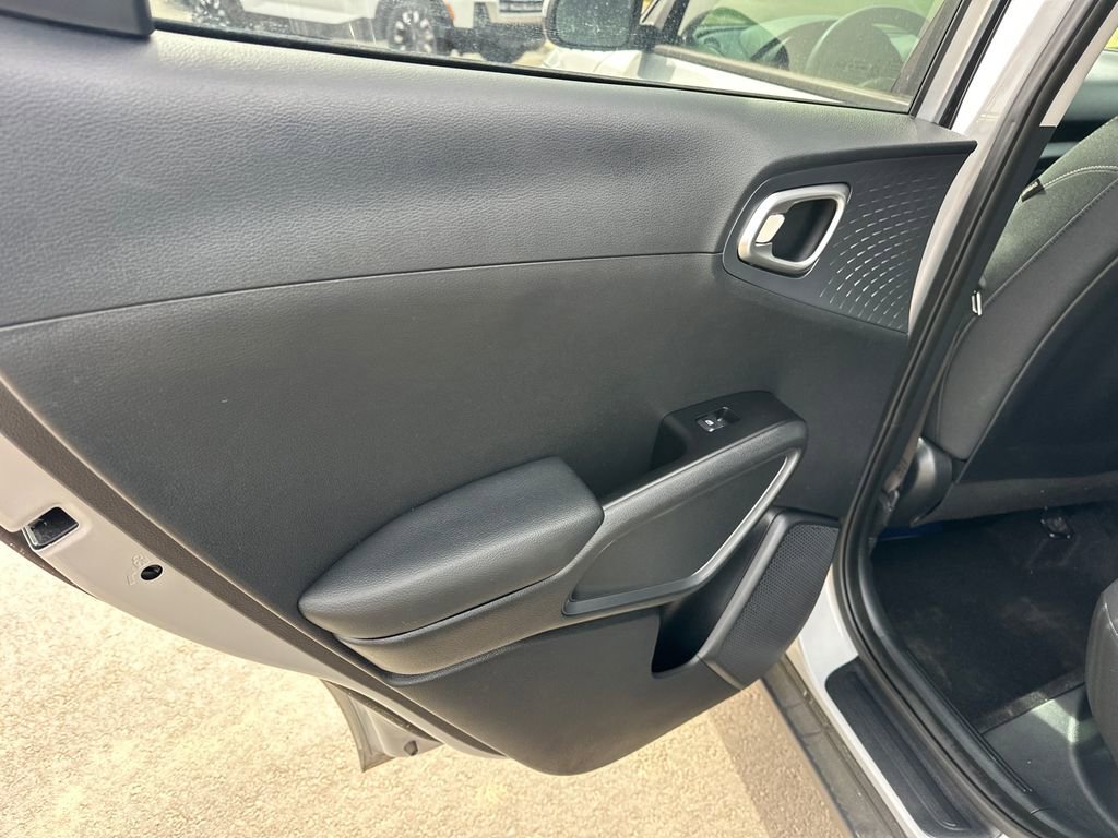 Used 2020 Kia Soul S image 19