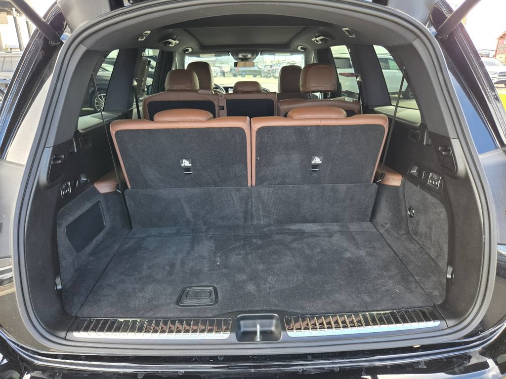 Used 2025 Mercedes-Benz GLS 450 4MATIC image 7