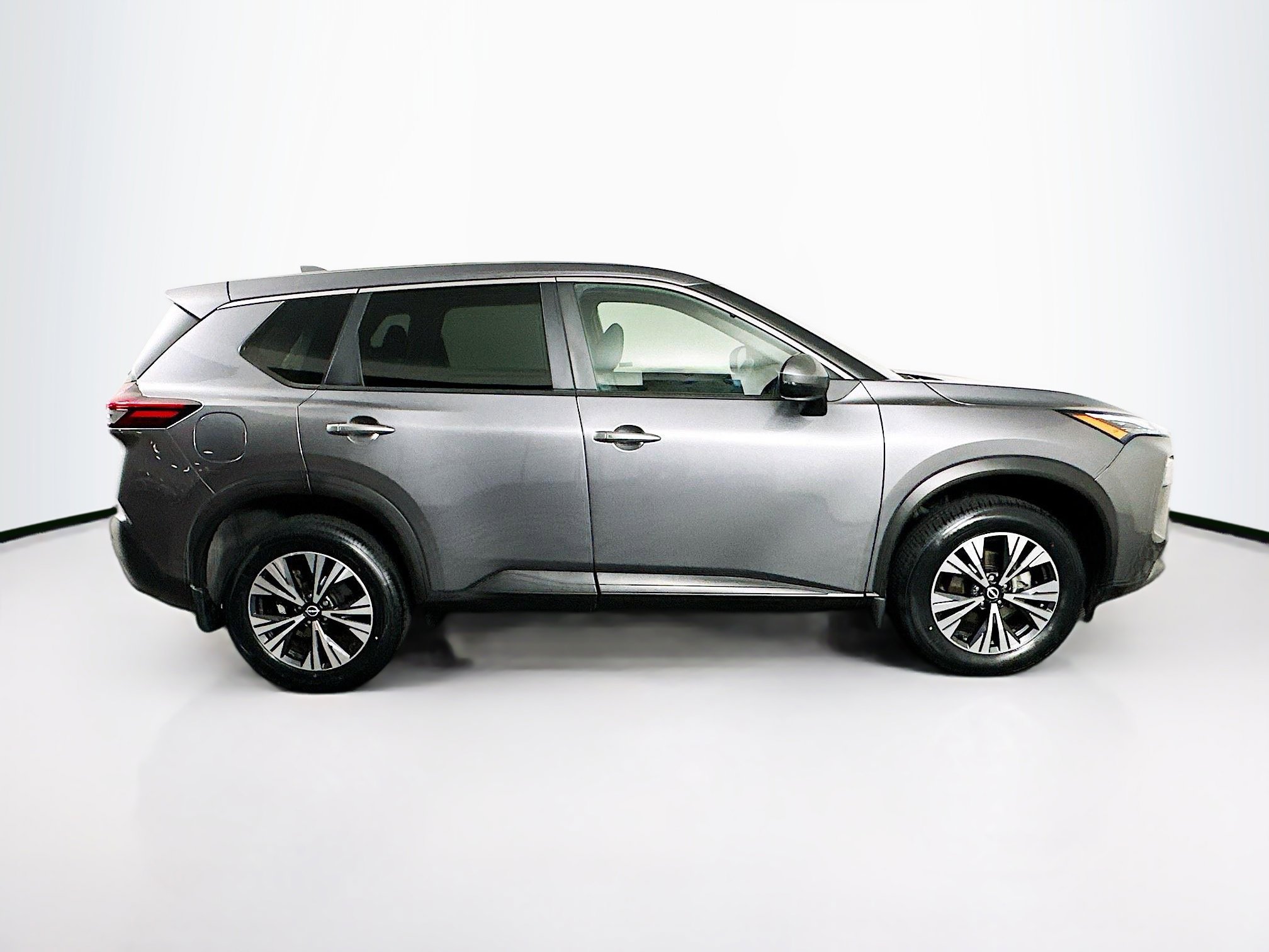 Used 2023 Nissan Rogue SV AWD/4WD image 10