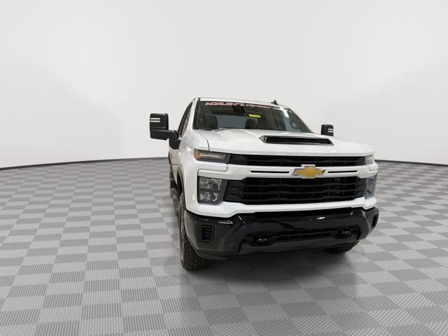 Certified 2025 Chevrolet Silverado 2500 Custom w/ Custom Convenience Package image 3