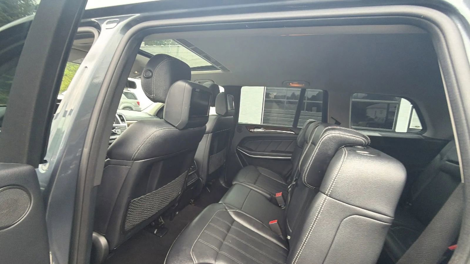 Used 2013 Mercedes-Benz GL 450 4MATIC image 35