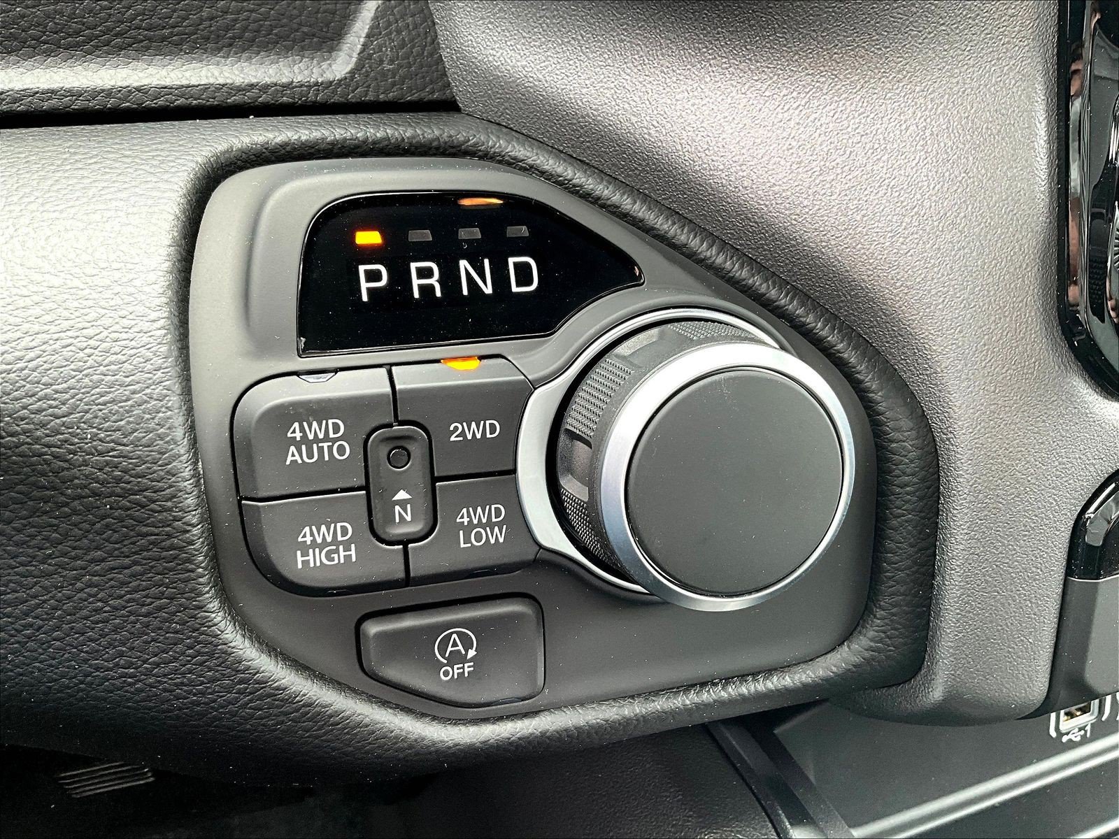 New 2026 RAM 1500 Big Horn AWD/4WD image 23