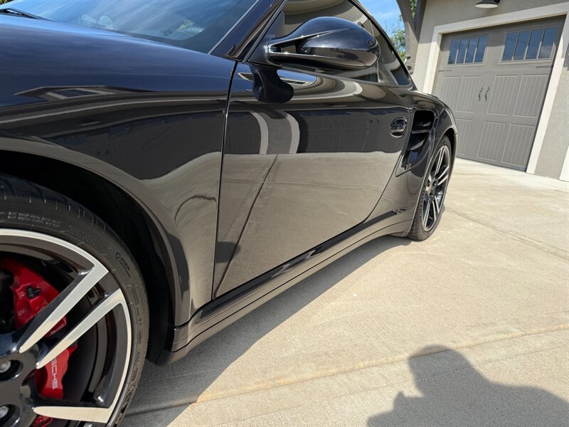 Used 2011 Porsche 911 Turbo AWD/4WD image 39
