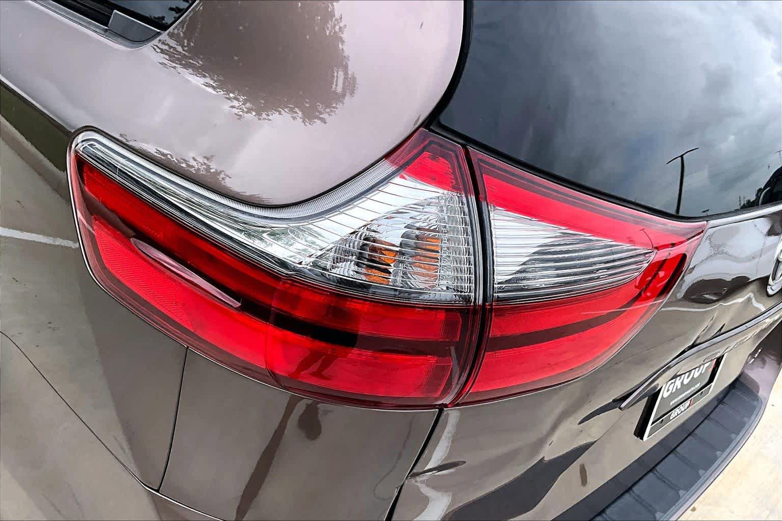 Used 2020 Toyota Sienna XLE Premium FWD image 28