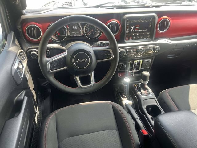 Used 2023 Jeep Wrangler Unlimited Rubicon w/ LED Lighting Group AWD/4WD image 16