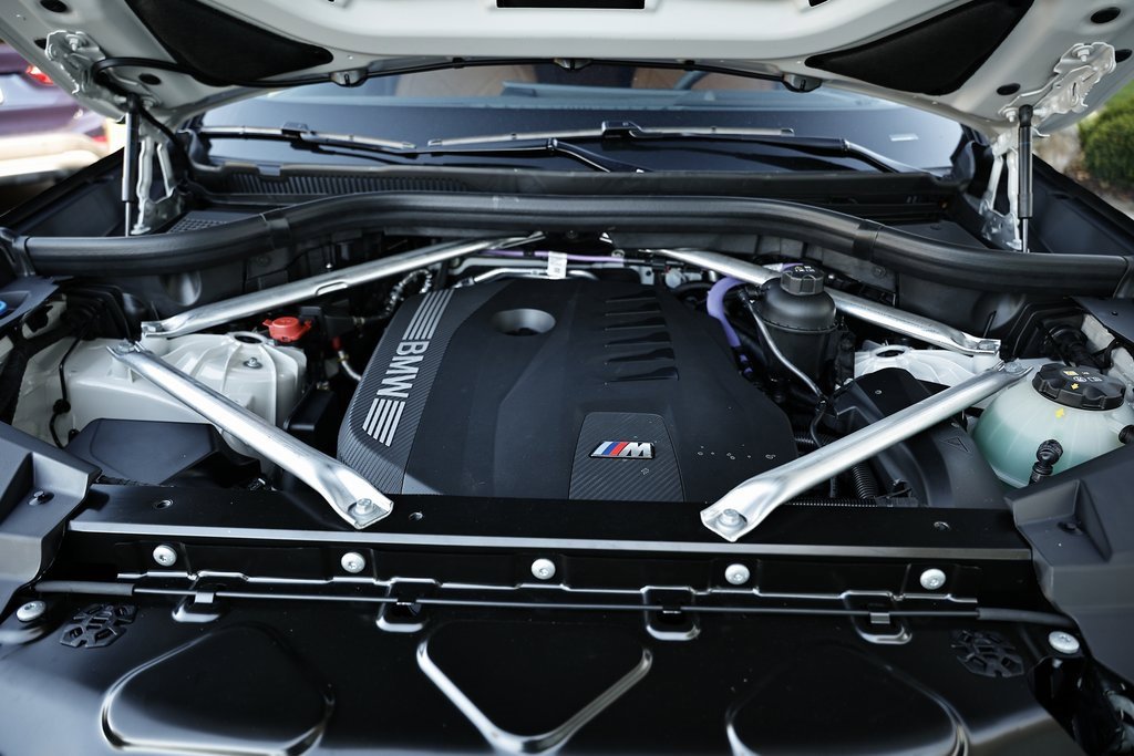 New 2026 BMW X6 xDrive40i w/ Climate Comfort Package image 30