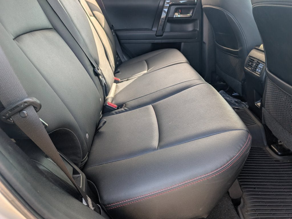 Used 2021 Toyota 4Runner Venture w/ Moonroof Package AWD/4WD image 4