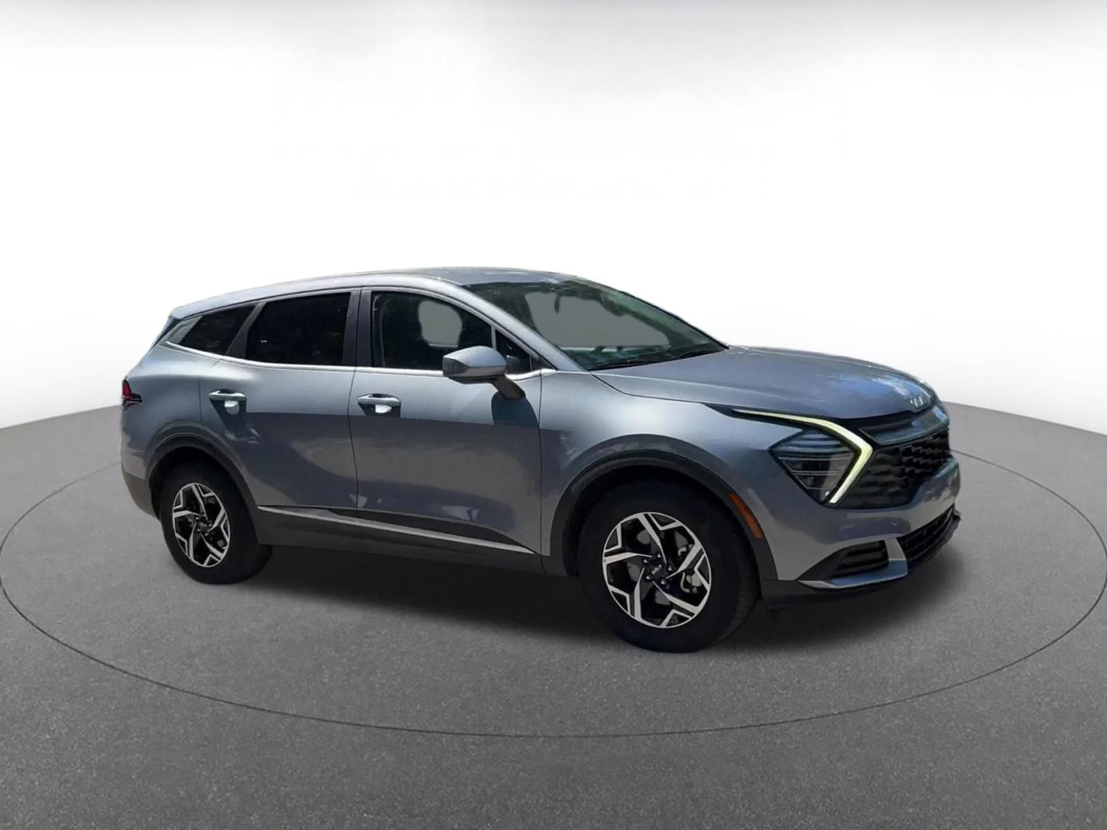 Used 2025 Kia Sportage LX FWD video 2