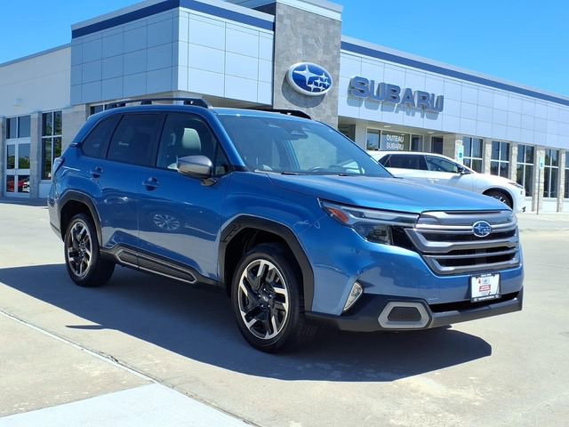 Certified 2025 Subaru Forester Limited AWD/4WD image 3