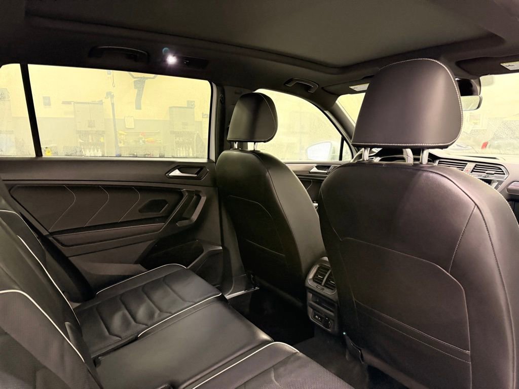 Used 2024 Volkswagen Tiguan SEL R-Line image 26
