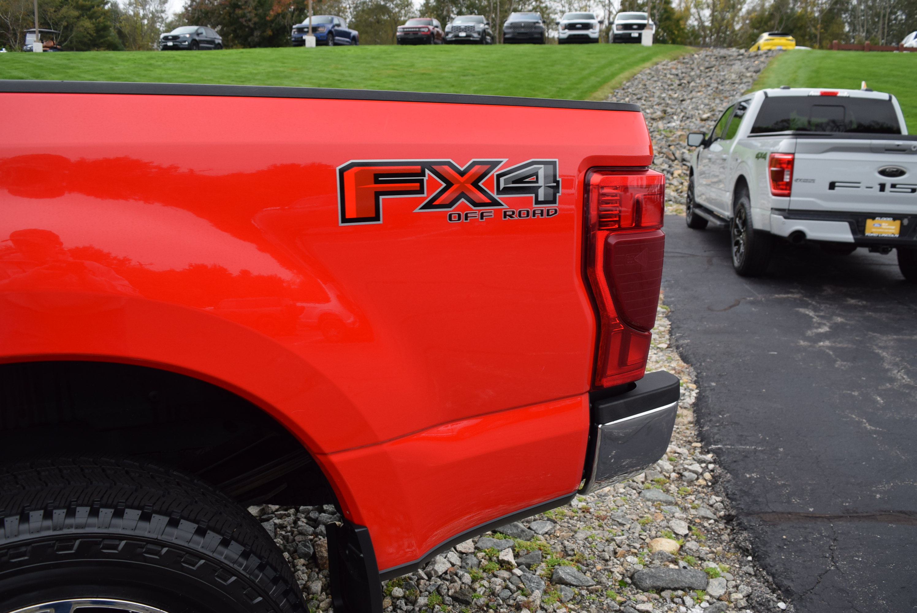 Used 2021 Ford F350 Lariat w/ Lariat Ultimate Package AWD/4WD image 6