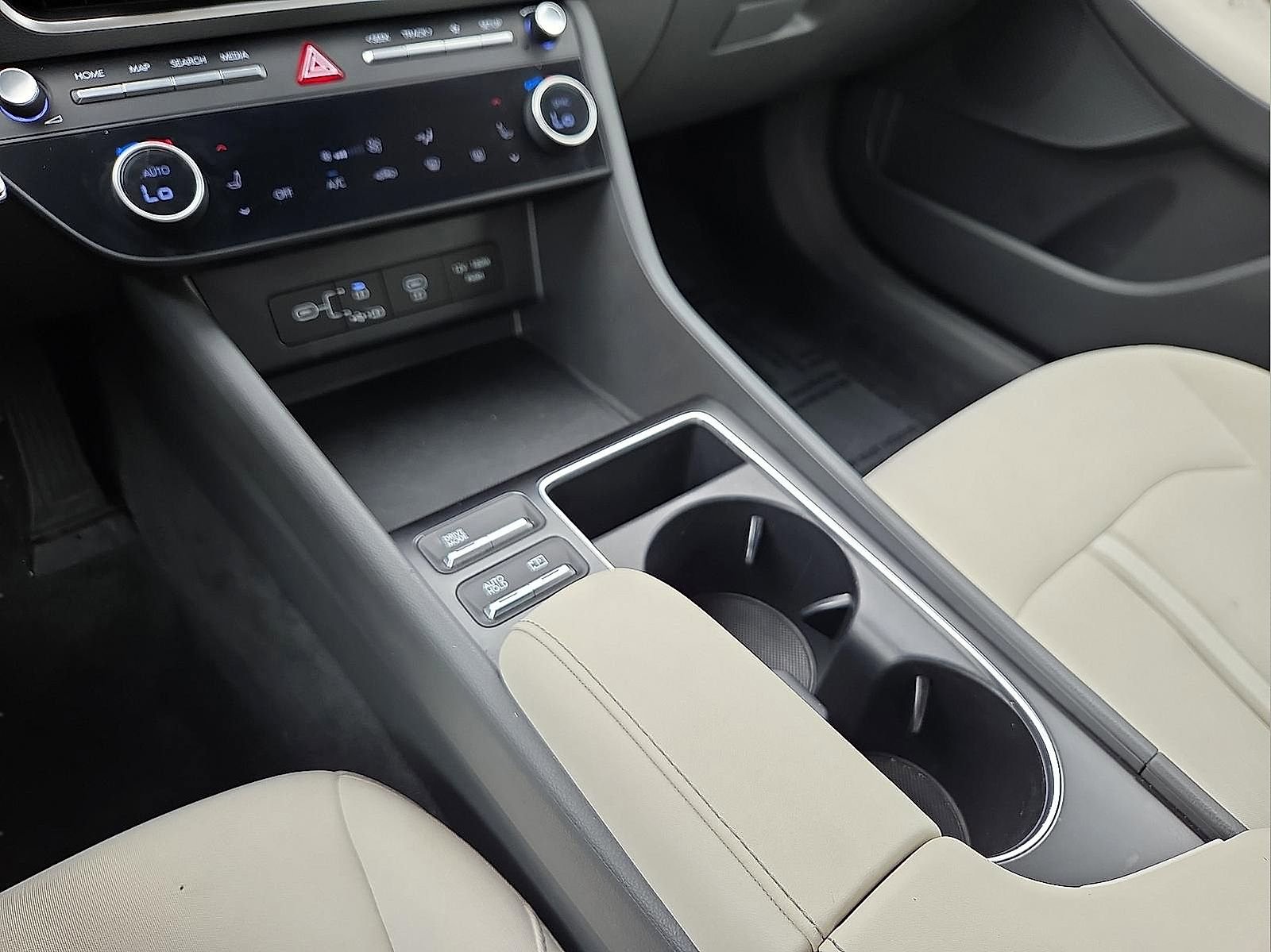 Used 2024 Hyundai Sonata SEL FWD image 25