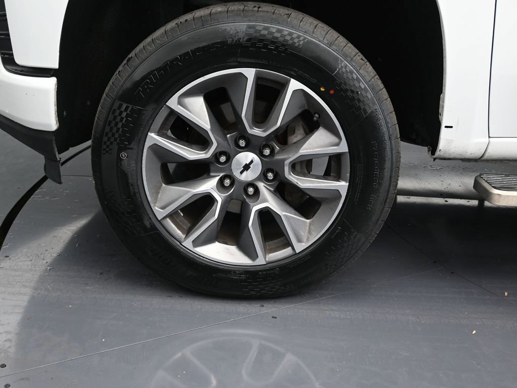 Used 2021 Chevrolet Silverado 1500 RST AWD/4WD image 9