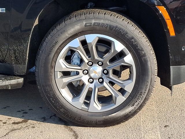 Used 2025 Chevrolet Tahoe LS image 30