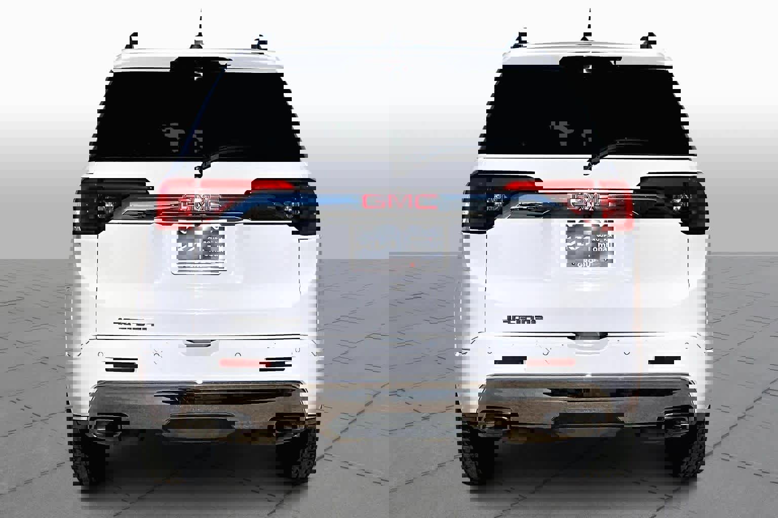 Used 2019 GMC Acadia Denali image 5