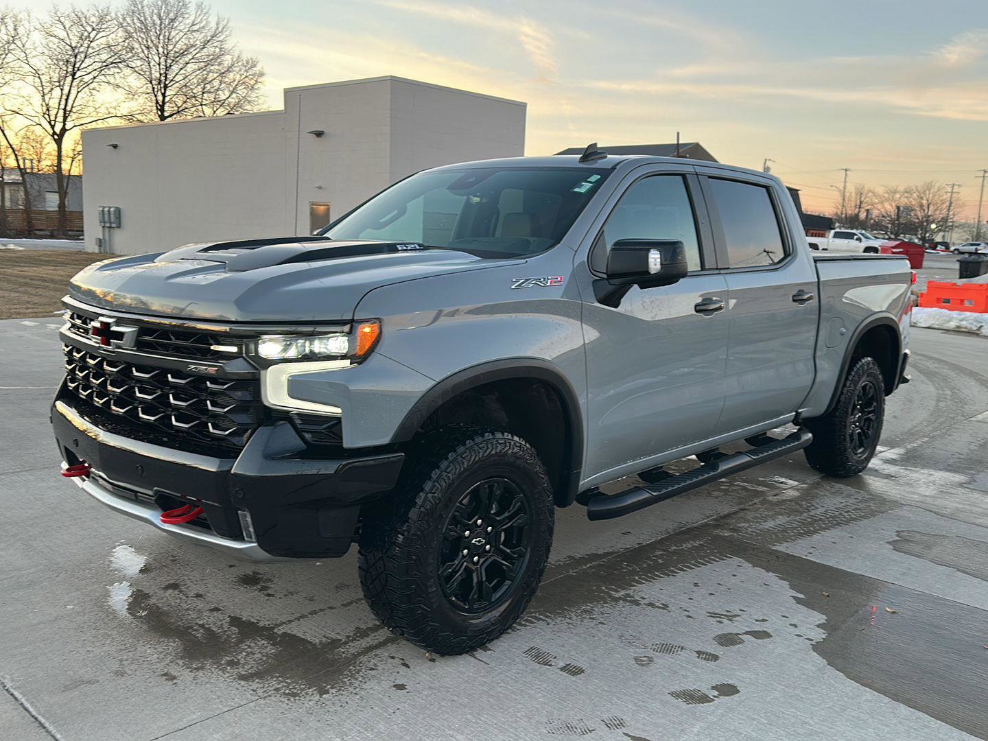 Certified 2025 Chevrolet Silverado 1500 ZR2 w/ Technology Package image 3