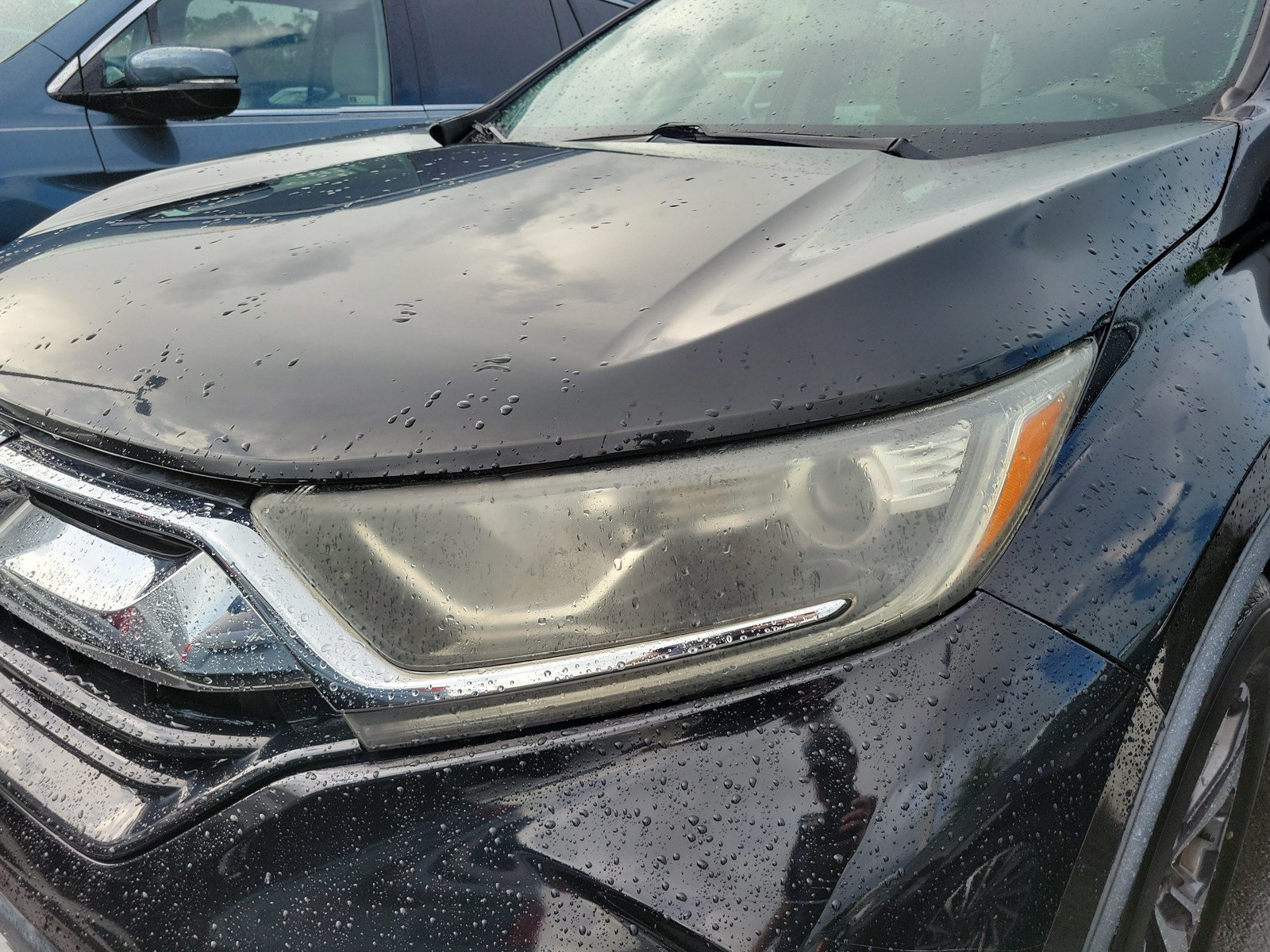 Used 2018 Honda CR-V LX image 5