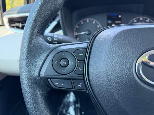 Certified 2023 Toyota Corolla LE FWD image 25