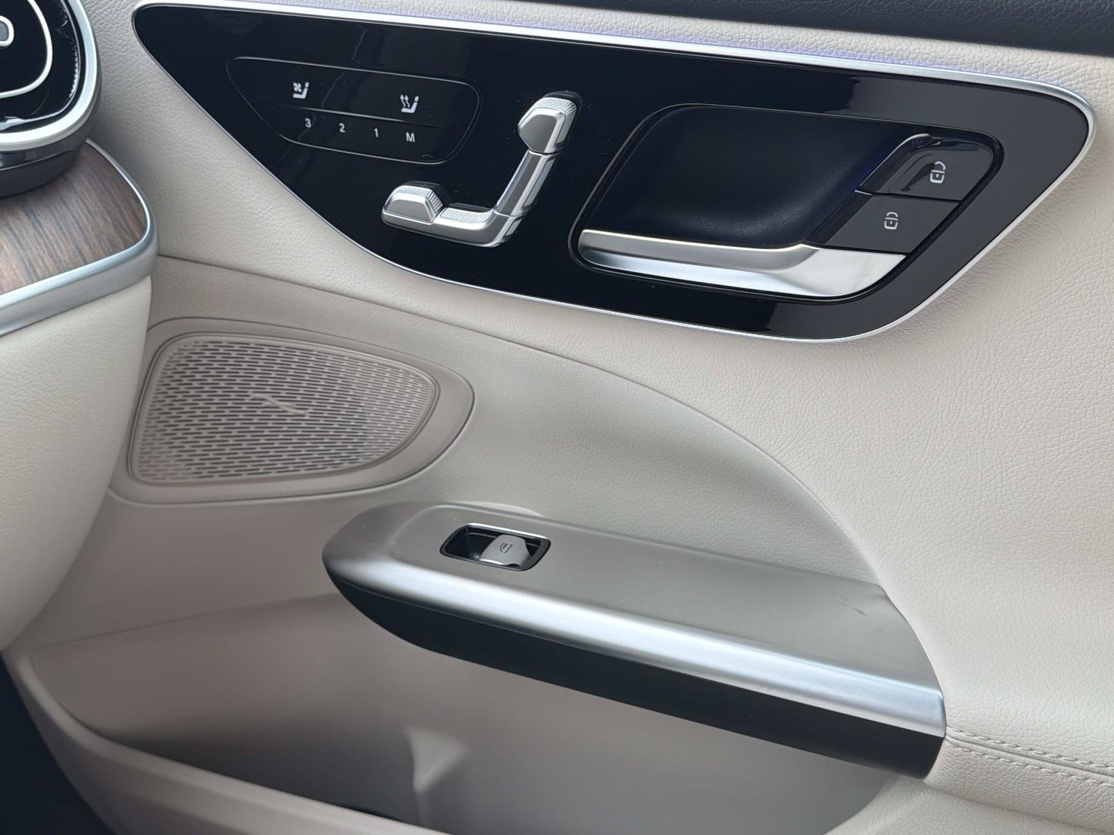 Certified 2024 Mercedes-Benz C 300 Sedan image 19
