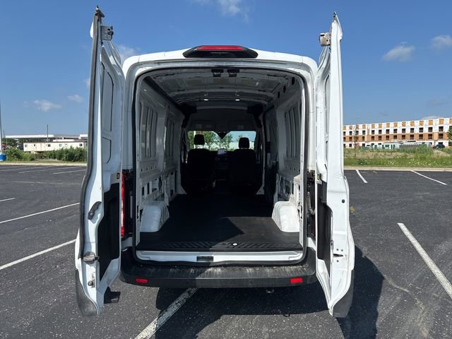 Used 2021 Ford Transit 250 Medium Roof w/ Load Area Protection Package image 26