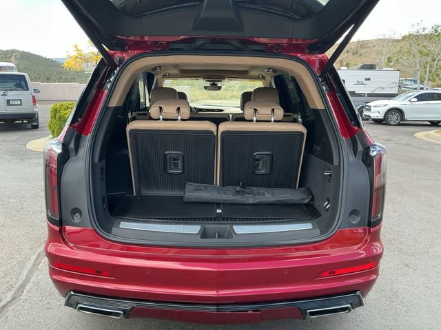 Used 2020 Cadillac XT6 Sport w/ Platinum Package AWD/4WD image 26