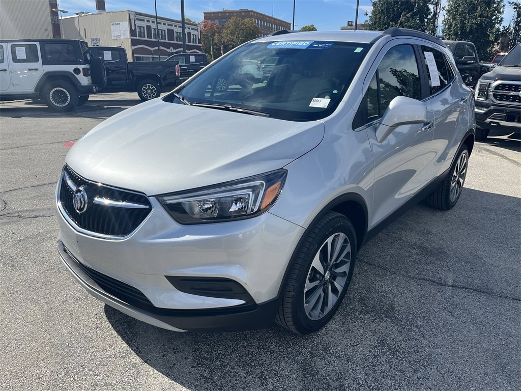 Used 2021 Buick Encore Preferred w/ Safety Package image 3