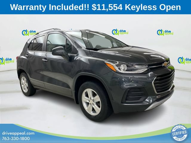 Used 2017 Chevrolet Trax LT w/ LT Convenience Package AWD/4WD image 3
