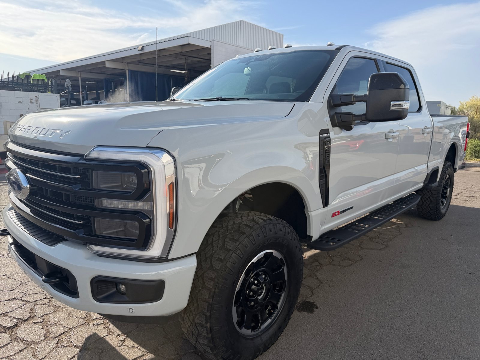 Used 2026 Ford F350 Platinum w/ Tremor Off-Road Package AWD/4WD image 10