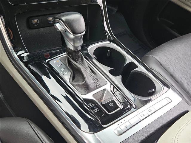 Used 2022 Kia Carnival EX FWD image 12
