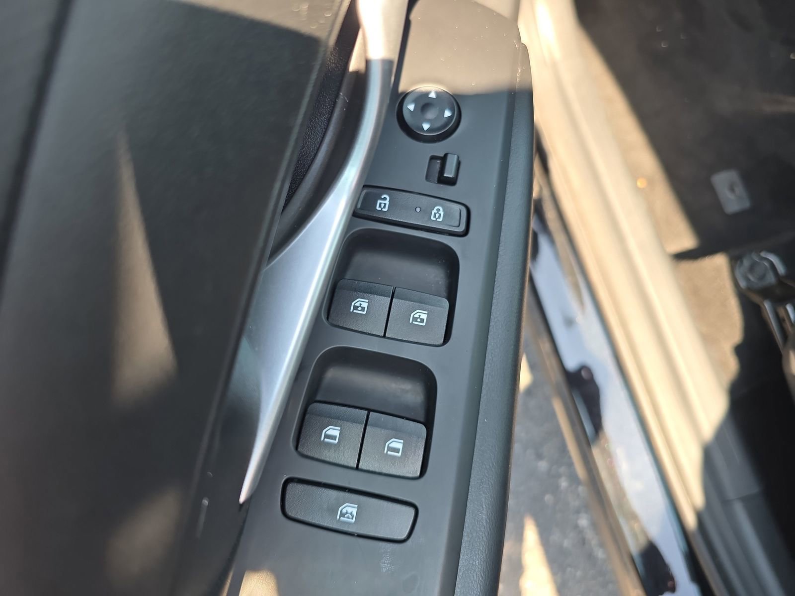 Used 2023 Hyundai Santa Cruz SEL Premium image 12