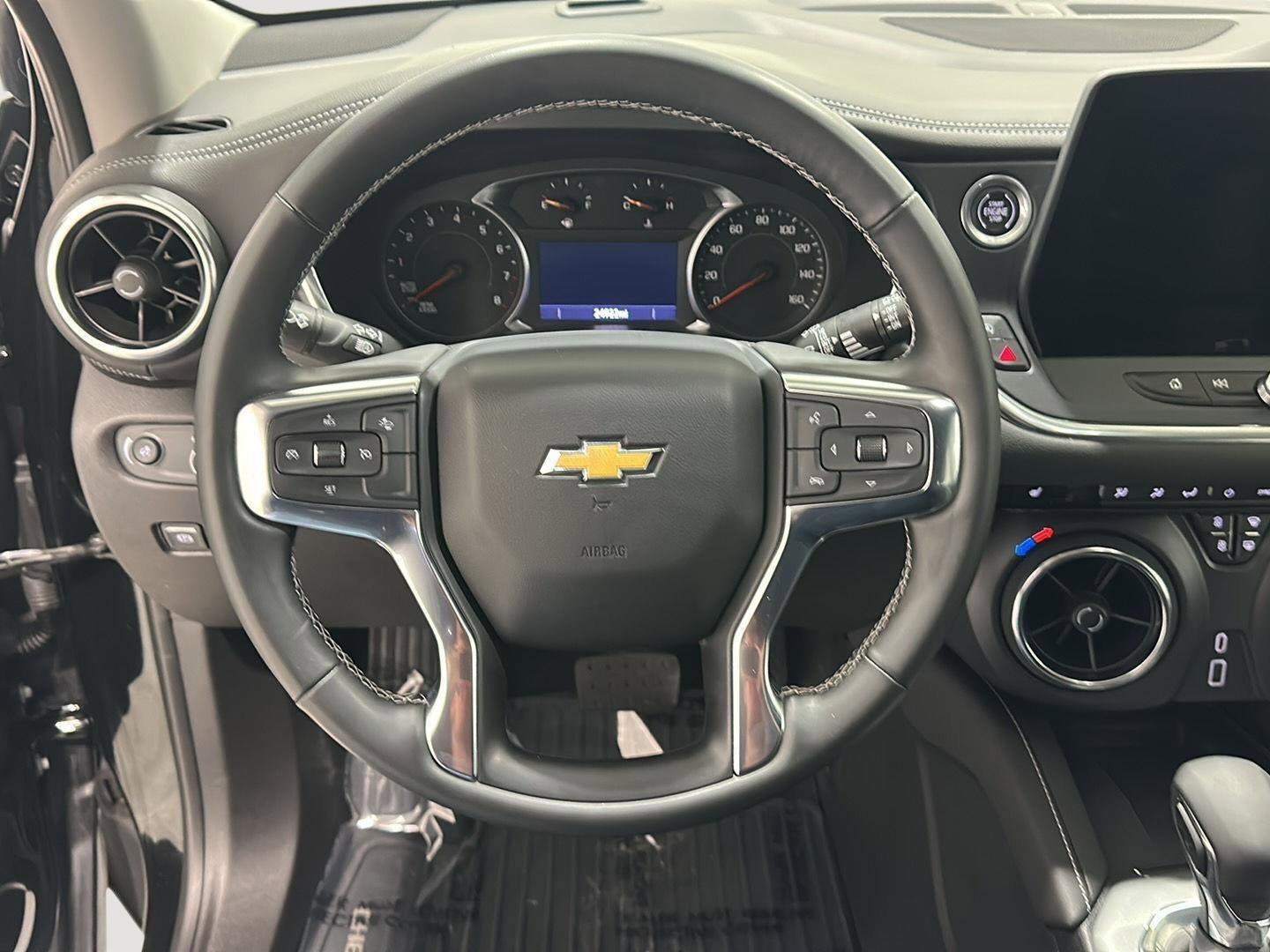 Used 2023 Chevrolet Blazer LT w/ Sound & Technology Package image 9