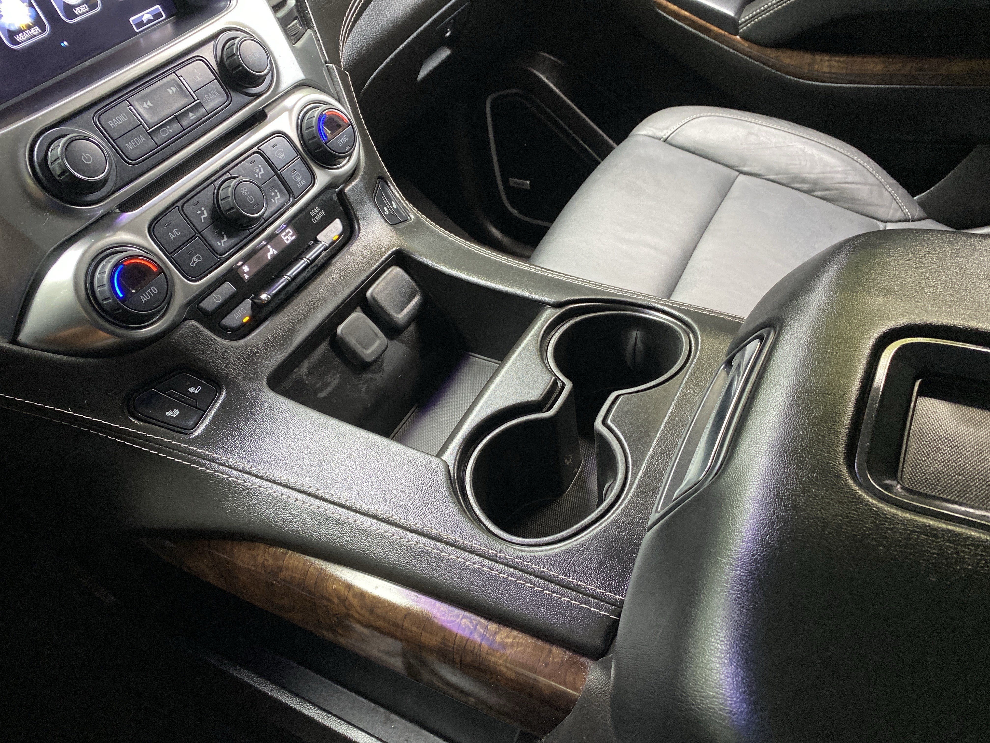 Used 2019 Chevrolet Tahoe LT RWD image 29