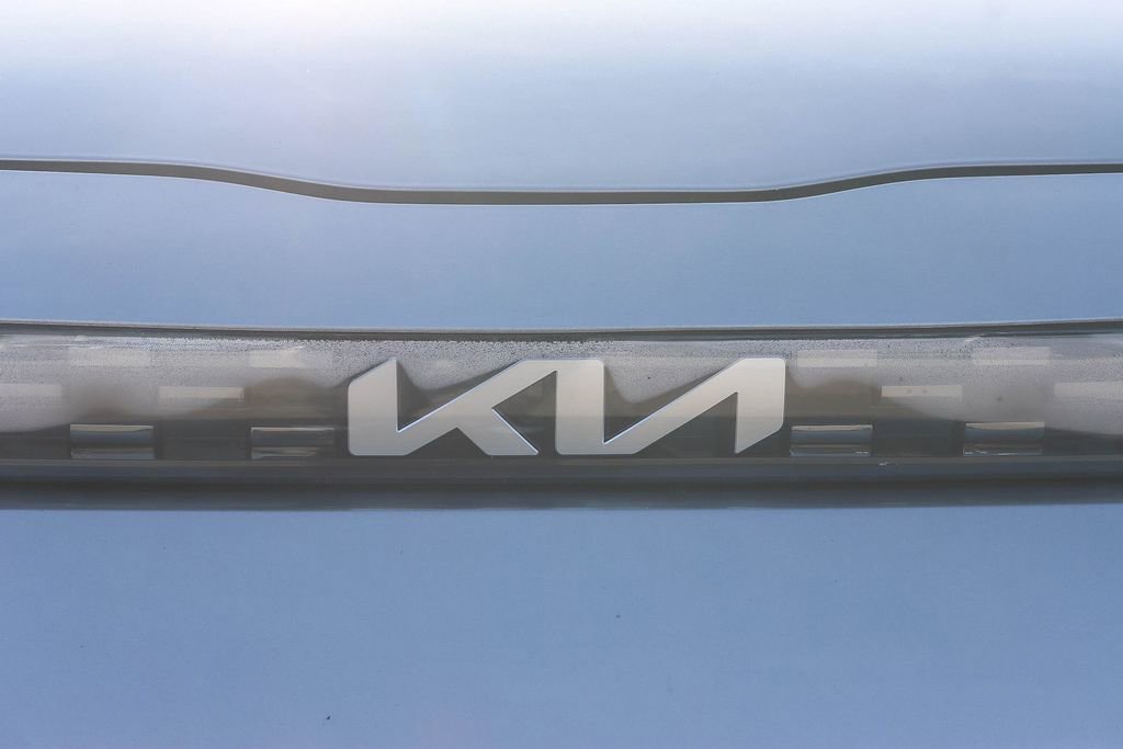 Used 2023 Kia Soul LX w/ LX Technology Package image 11