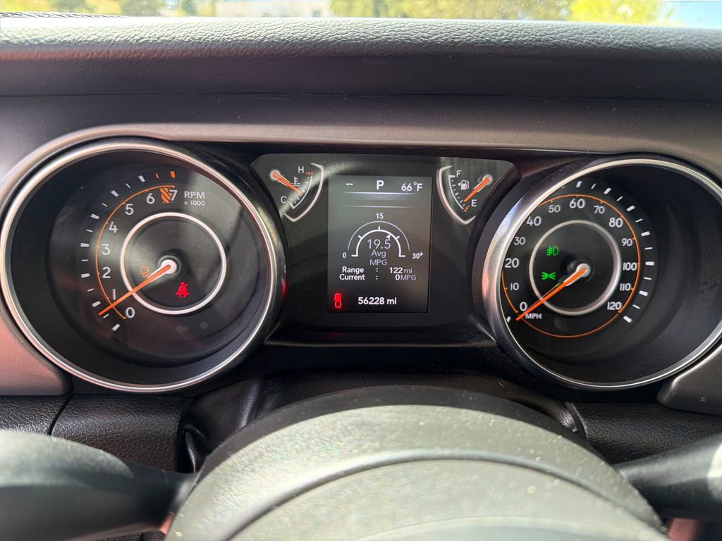 Used 2023 Jeep Gladiator Sport image 14