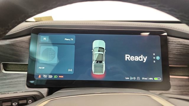 Used 2023 Rivian R1T Adventure image 41