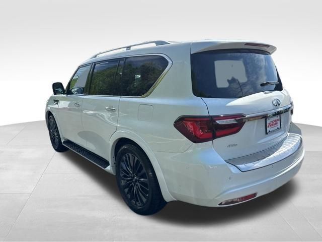 Used 2023 INFINITI QX80 Premium Select w/ All-Season Package AWD/4WD image 4